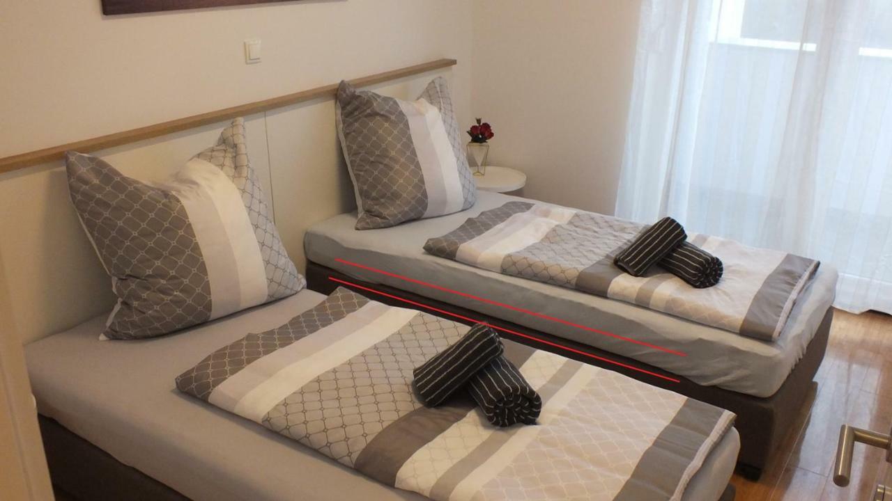 Apartment Paulina Novalja Zewnętrze zdjęcie