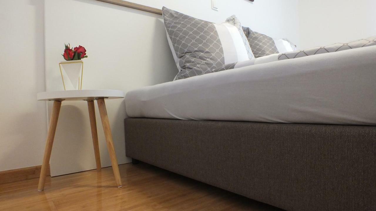 Apartment Paulina Novalja Zewnętrze zdjęcie